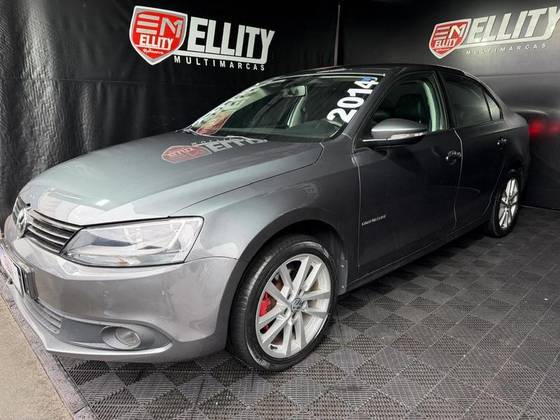 VOLKSWAGEN JETTA 2.0 COMFORTLINE FLEX 4P MANUAL VOLKSWAGEN JETTA 2.0 COMFORTLINE FLEX 4P MANUAL